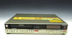 ◆(TD) SONY SL-F33 通電のみ確認済み VIDEO CASSETTE RECORDER ソニー ベータビデオカセットデッキ 1984年 Betamax 日本製 映像機器 家電