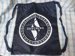 SKECHERSスケッチャーズ 化繊巾着リュック 43×50cm