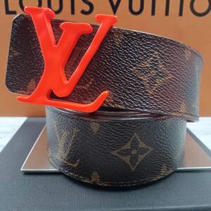 【美品/希少】LOUIS VUITTON ルイヴィトン ベルト サンチュール シェイプ モノグラム イニシャル LV レザー オレンジ 橙色 メンズ 90サイズ