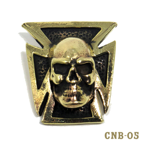 真鍮コンチョ　「スカルクロス」　BRASS SKULL CROSS CONCHO　ねじ式　CNB-05