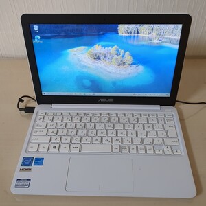 軽量モバイルPC ASUS ノートパソコン E200H ATOM x5/2GB/32GB