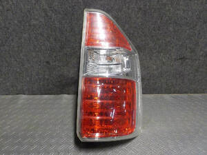 【送料込】 H21年 ノア DBA-ZRR70G 右テールランプ 81550-28430 ＬＥＤ ICHIKO 28-198 [ZNo:04005600] 73349