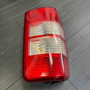 中古 ジャンク品 ダッチ ナイトロ 右テールランプ 55157160AD 34番