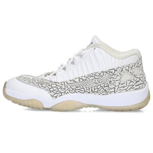 ナイキ スニーカー AIR JORDAN 11 RETRO LOW 306008-102 サイズ:26cm エアジョーダン11ロースニーカー 中古 BS99