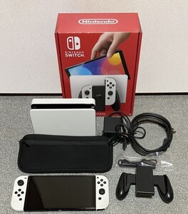 KB1815【美品】任天堂 NINTENDO SWITCH ニンテンドースイッチ 有機ELモデル HEG-S-KAAAA(JPN) ホワイト ケース付き 中古