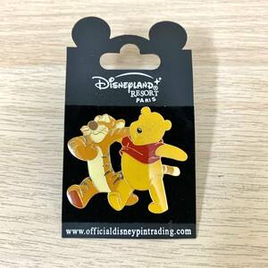 Disneyland Resort Paris プー＆ティガー ピンバッジ★美品