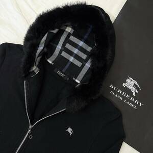 美品 レア BURBERRY BLACK LABEL バーバリーブラックレーベル スゥエットパーカー ノバチェック ラビットファー付 ホース刺繍 黒 2(M)#2884