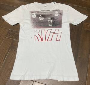 KISS『地獄からの使者』 キッス ファースト・アルバム柄 Tシャツ Sサイズ相当／ハードロック／ヘビーメタル