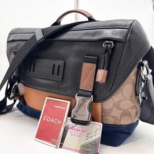 近年モデル 美品 コーチ COACH ショルダーバッグ カメラバッグ メッセンジャー PVC レザー シグネチャー 黒 紺 メンズ ビジネス 斜め掛け