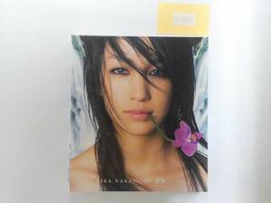 万1 12204 中島美嘉 / LOVE【アルバムCD】全13曲,2003年発売 ※ケースふた割れ,歌詞カード、くっつきで開けないページあり