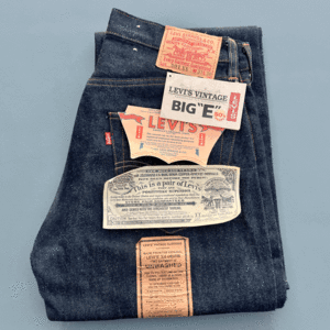 バレンシア工場製 1955年モデル LEVI’S 501XX 501-0003 W31 L36 デッドストック 未使用 新品 リジッド 米国製 アメリカUSA製 555 55501