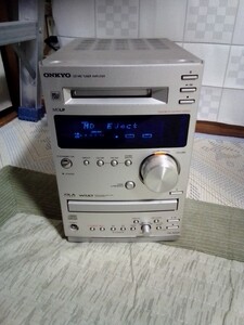 ジャンク　本体のみ　ONKYO オンキョー システムコンポ FR-155AX 　　　　　MD CD AM FM