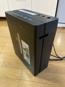 シュレッダー　 SHR-X581 