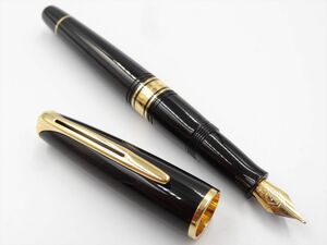 20633d WATERMAN ウォーターマン 万年筆 チャールストン ブラック×ゴールド ペン先18K 750 コンバーター式 未使用品 箱等付属品付