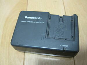 [即決]Panasonic 充電器 バッテリーチャージャー VSK0676