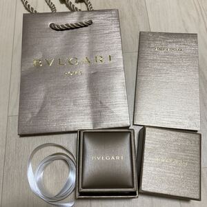 【空箱】BVLGARI ブルガリ リングケース　指輪ケース　箱　リボン　紙袋　