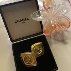 CHANEL ゴールド クリップ式イヤリング