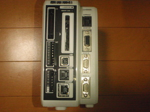 K002-22 KEYENCE製2次元レーザ変位計コントローラ LJ-G5000