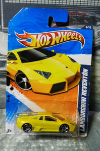 HOTWHEELS LAMBORGHINI REVENTON 　ホットウィール ランボルギーニ レヴェントン 　カード傷み　　///(98)