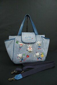 美品 アルベロベロ ぶたさん刺繍2WAYショルダーハンドバッグ 青 sb259