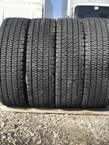 2996 ブリヂストン　295/80R22.5 スタッドレス　4本セット