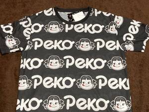 【Lサイズ】新品 ペコちゃん ぺこちゃん 総柄 不二家 ミルキー peko FUJIYA Tシャツ 企業 ノベルティ 日本 限定 a