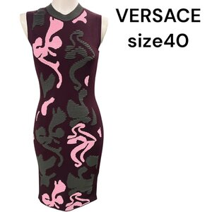 美品　ヴェルサーチ　VERSACE 　セクシーフィット　美形　タイト　ニット　ワンピース　40、L、11号　S4M008