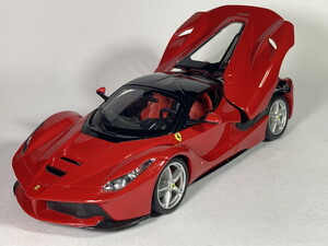 ラフェラーリ LaFerrari 1/24 - ブラーゴ Bburago