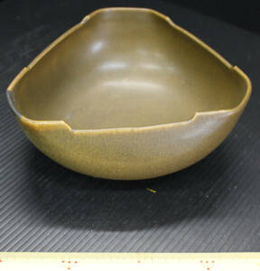中国文物　陶磁器　蕎麦釉花器　直しあり　k