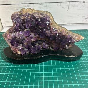 天然石 アメジスト パワーストーン 鉱石 鑑賞石 標本 鉱物 置物 紫水晶 約1kg