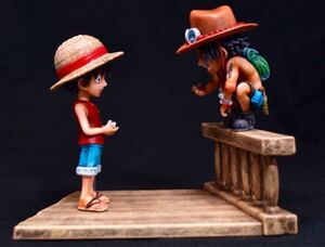 ワンピース フィギュア リペイント ルフィ エース ワールドコレクタブルフィギュア ログストーリーズ ルフィ&エース ONE PIECE