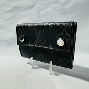 【美品】 Louis Vuitton ルイヴィトン モノグラム エクリプス ディスカバリー コンパクトウォレット 三つ折り財布 M67630