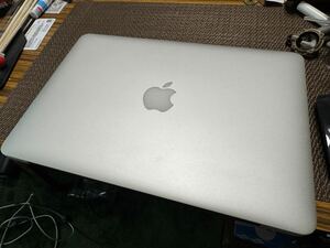 Apple Macbook pro(Retina, 13インチ、Late 2013)