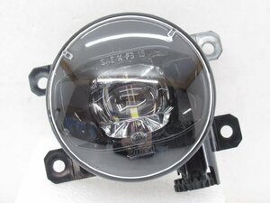 《即決あり》 プジョー 308 T9 純正 左右共通 フォグランプ LED 【 9826960480 】(M000463)