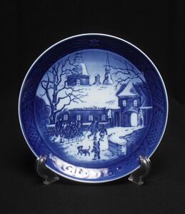 美品 ロイヤルコペンハーゲン イヤープレート 飾り皿 18cm Royal Copenhagen