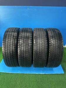 205/70R16 111/109L　LT　 グッドイヤー　 ICE NAVI CARGO　 中古 4本セット！　 スタッドレスタイヤ　２１年製！！ 