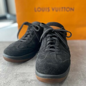 値下げ　0888　LOUIS VUITTON　ルイヴィトン　黒　スニーカー　25.5cm　