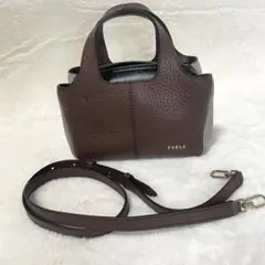 FURLA フルラ ELSA MINI ショルダー バッグ　2way ブラウン