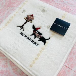 【人気柄】新品/BURBERRY/タオルハンカチ/正規品/バーバリー/綿100%/未使用/即決/匿名発送/ノバチェック/ダックス/イヌ犬/白/ラメ/ブランド