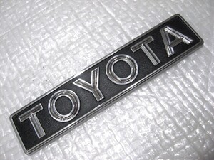 ★希少 TOYOTA クラウン ロイヤルサルーン? 12系120系? 13系130系? MS125GS121MS135MS137? 不明エンブレム 1点 旧車 中古8