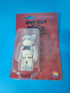 BE@RBRICK ONE CUT OF THE DEAD WHITE Ver. セブンネット限定