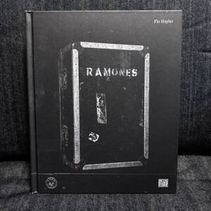 RAMONES Flo Hayler 洋書(ドイツ語) ラモーンズ JOHNNY THUNDERS NEWYORK DOLLS CBGB’s SEX PISTOLS THE CLASH DAMNED PUNK