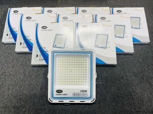 【送料無料・30日間保証付き 】極薄型 LED投光器 100W 10個セット 広角120° 昼光色6000K 11000LM IP67 作業灯 駐車場灯 防水 屋外