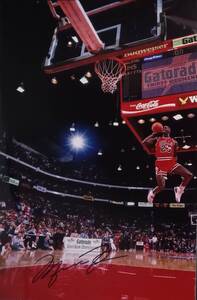 ☆マイケル・ジョーダン　直筆サインフォト/写真　シカゴ・ブルズ　バスケの神様　NBAチャンピオン　MVP