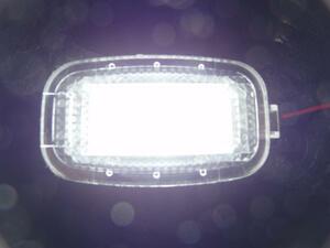 激白光！ ベンツ LED ルームランプ 単品１個　Ｗ２１６　CL550 CL600 CL63 CL65　ＡＭＧ　ブラバス　ロリンザー