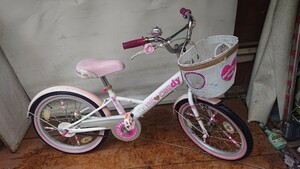 子供用　自転車　18インチ　白/ピンク　鍵なし　ギアなし　直接引き取り可能　格安　中古　神奈川　横浜　鶴見