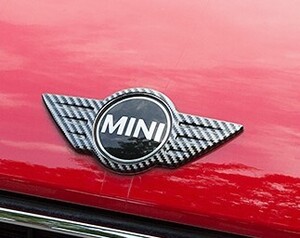 スポーティ全開♪ BMW MINI カーボン ルック エンブレム カバー ミニ F55 F56 ワン クーパー クーパーD クーパーSD クーパーS セブン