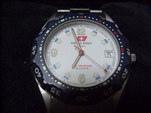 SWISS ARMY dhc+ メンズ腕時計 シルバー　１００ｍ防水