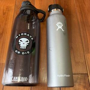 米海兵隊放出品 CAMELBAK キャメルバック チュート マグ HydroFlask ハイドロフラスク 水筒 ボトル 海兵隊人気 セット (管理番号B06)