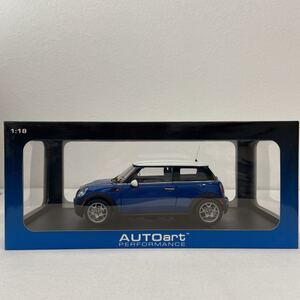 AUTOart 1/18 MINI COOPER 2006年 オートアート BMW ミニクーパー ライトニングブルーメタリック R56 Aa ミニカー モデルカー